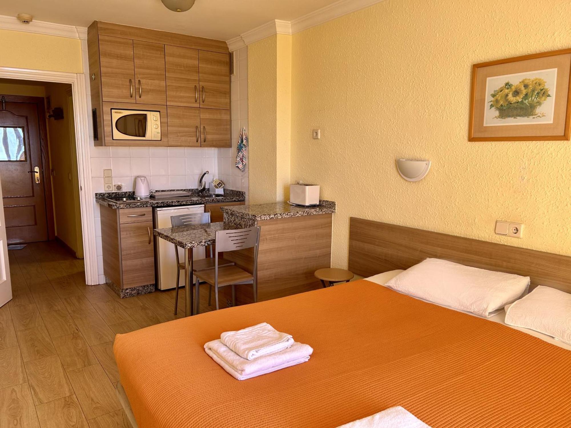 Stella Maris Estrella Del Mar Ecobeach Fuengirola Eksteriør bilde